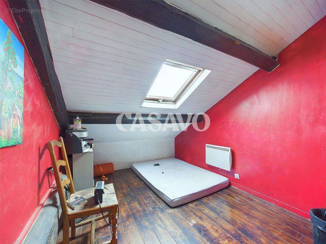 Appartement à AUBERVILLIERS