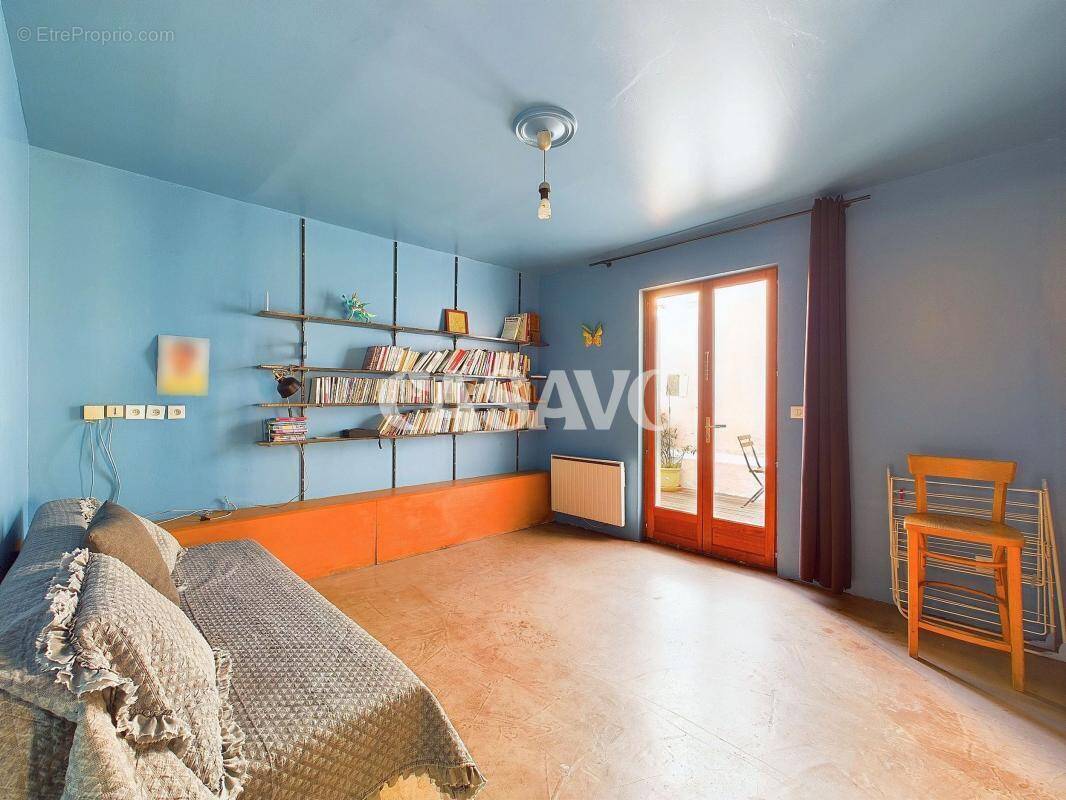 Appartement à AUBERVILLIERS