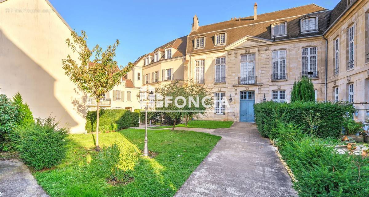 Appartement à MANTES-LA-JOLIE