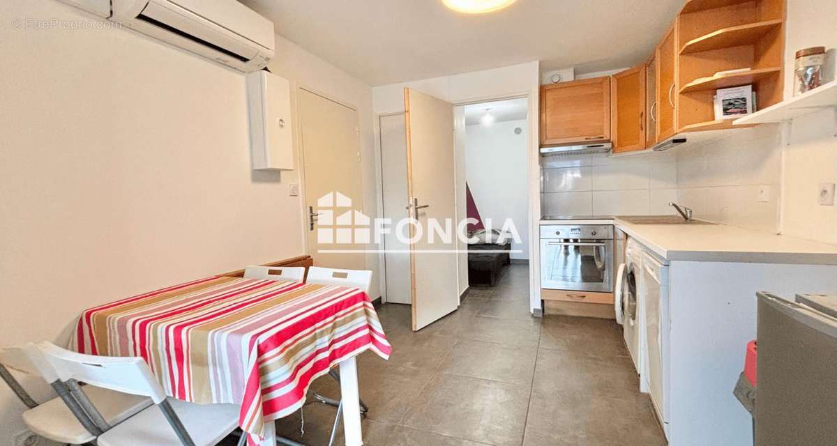 Appartement à LA LONDE-LES-MAURES