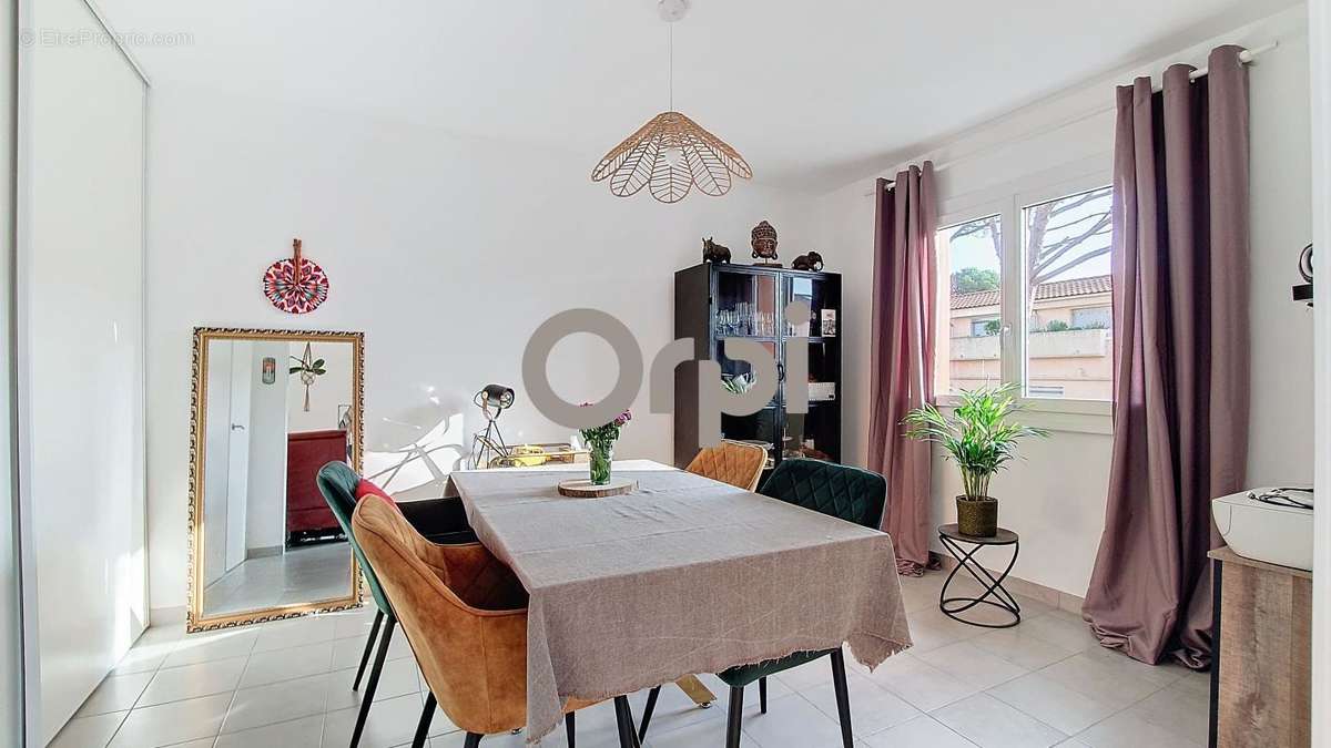 Appartement à FREJUS