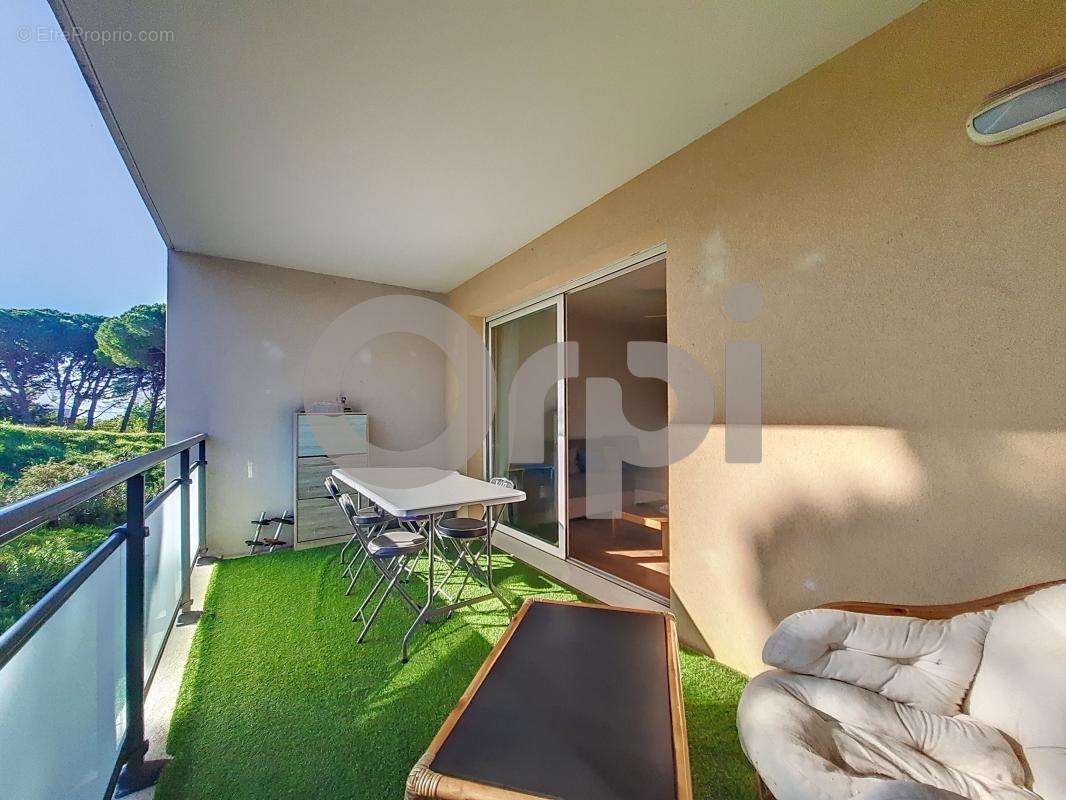 Appartement à FREJUS