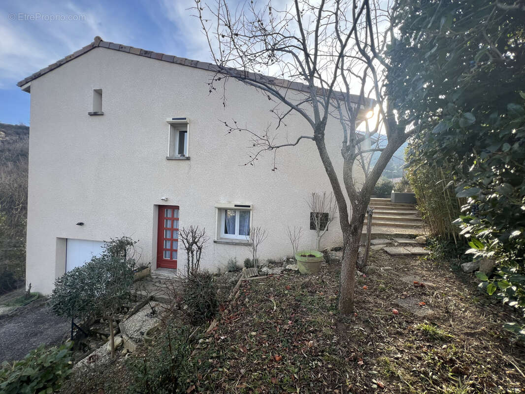 Maison à SAINT-PERAY