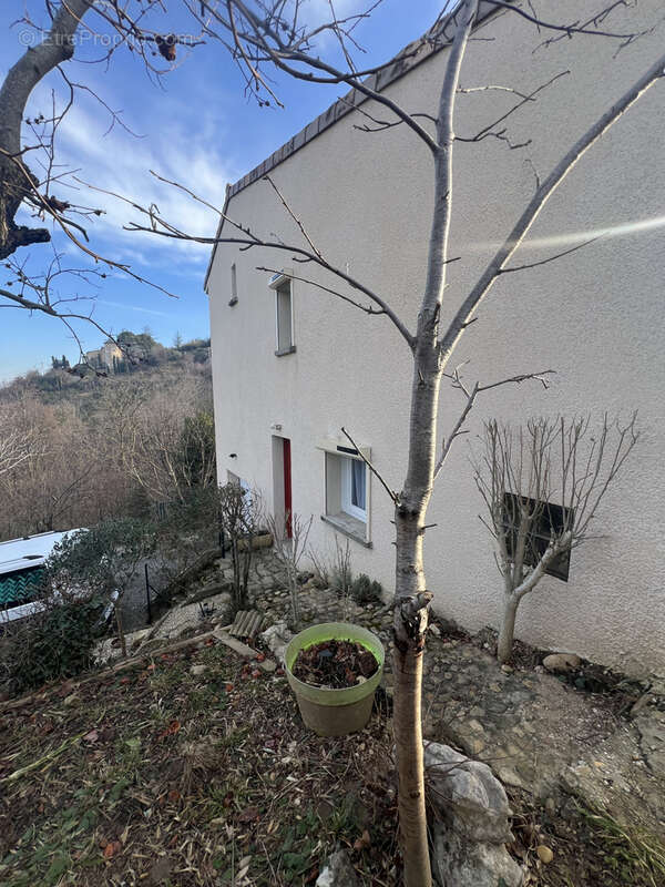 Maison à SAINT-PERAY