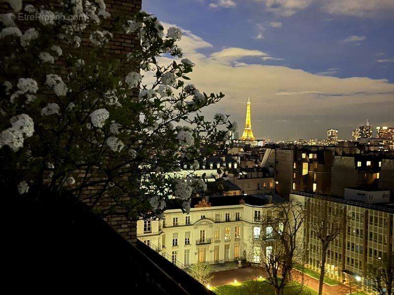 Appartement à PARIS