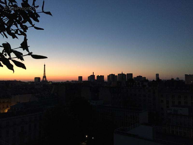 Appartement à PARIS