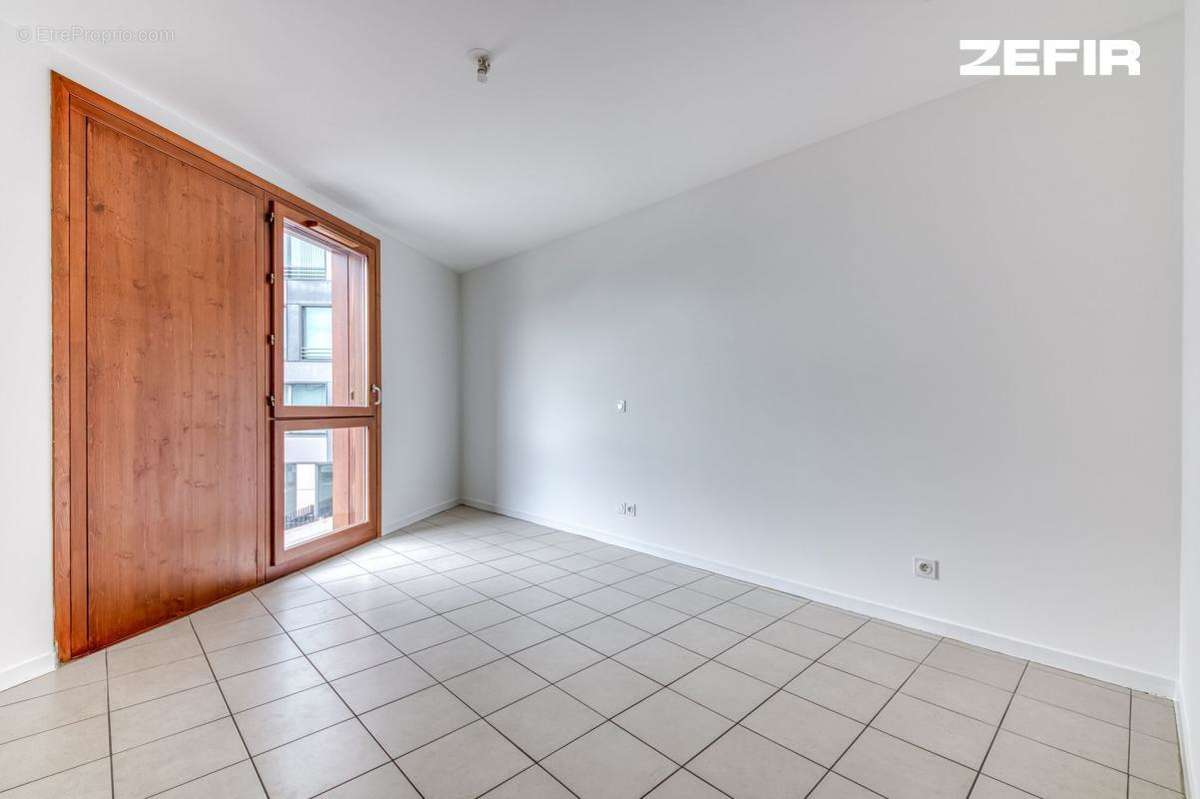 Appartement à LYON-8E