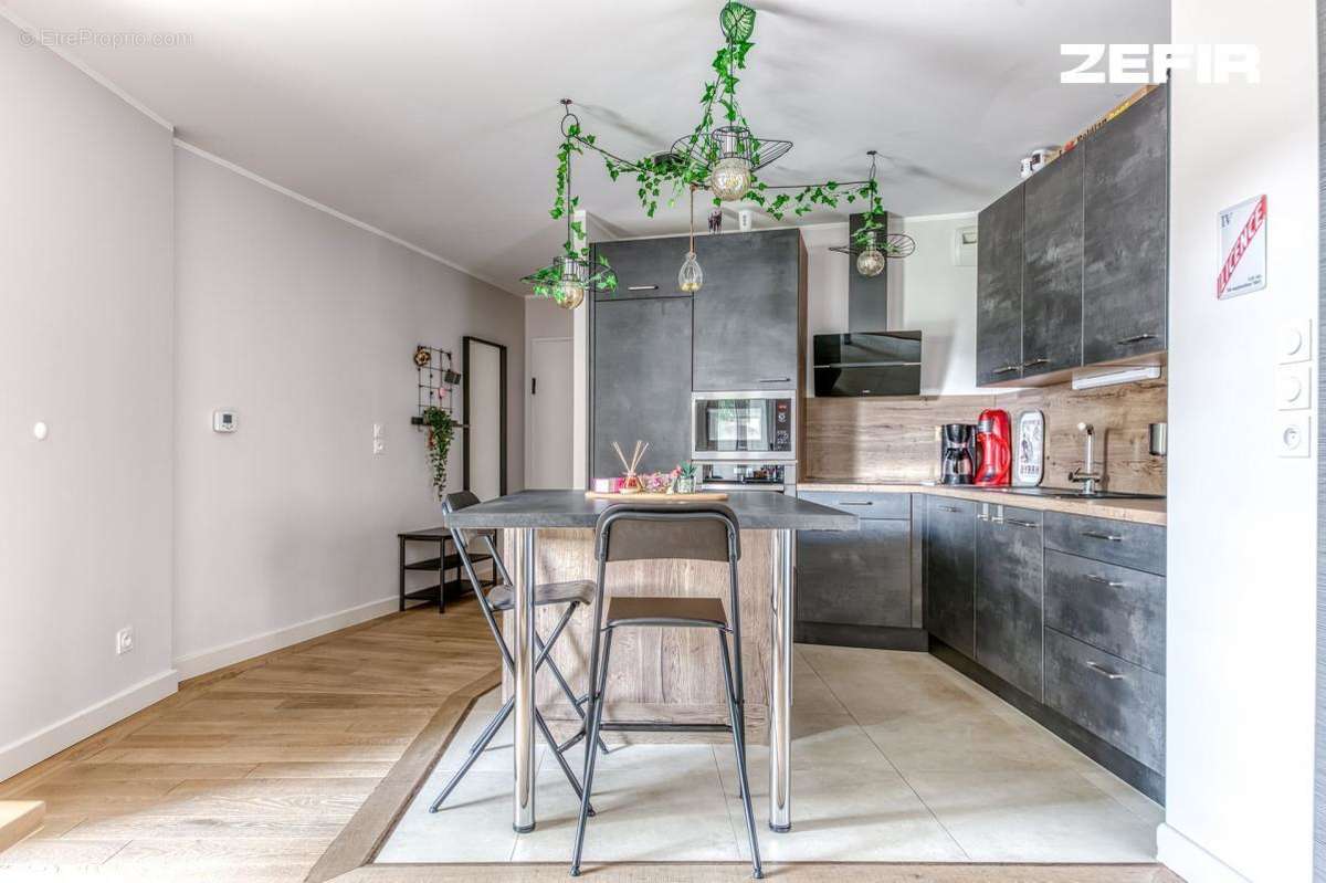 Appartement à LYON-9E