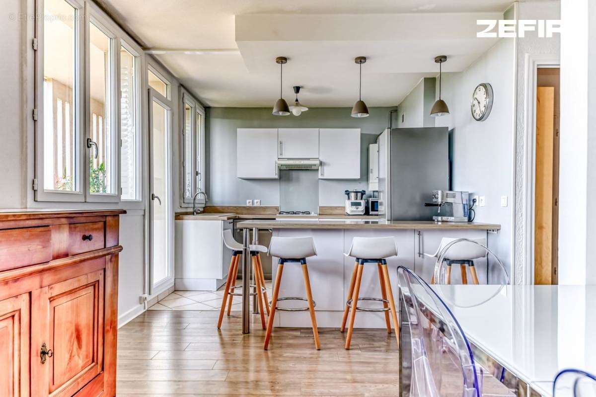 Appartement à LYON-9E