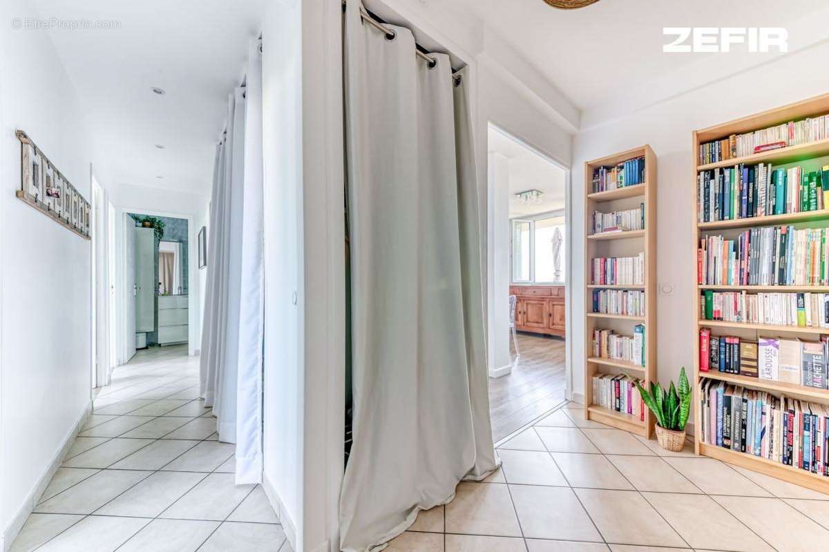 Appartement à LYON-9E