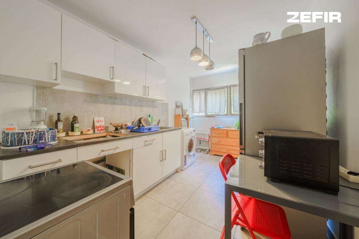 Appartement à MARSEILLE-9E