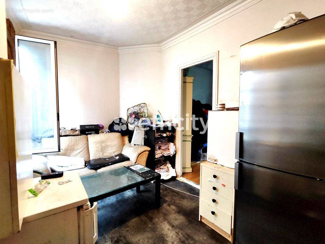 Appartement à PARIS-20E