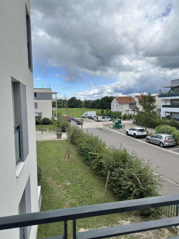 Appartement à SAINT-GENIS-POUILLY