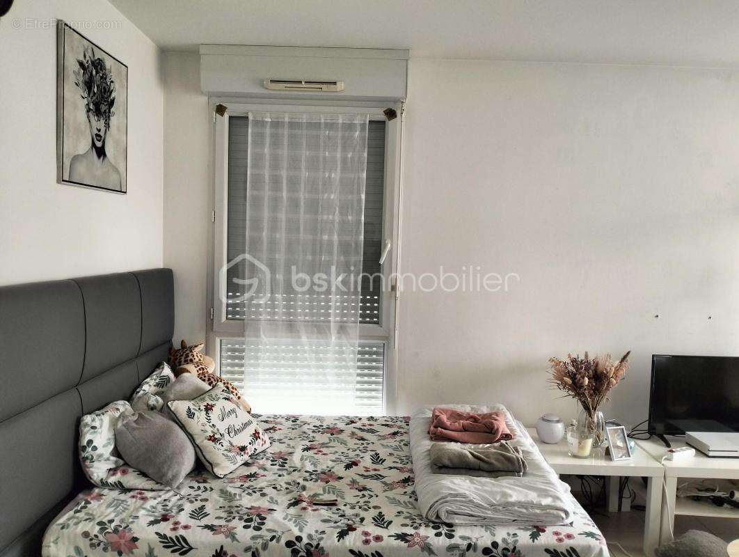 Appartement à SAINT-CYR-SUR-LOIRE