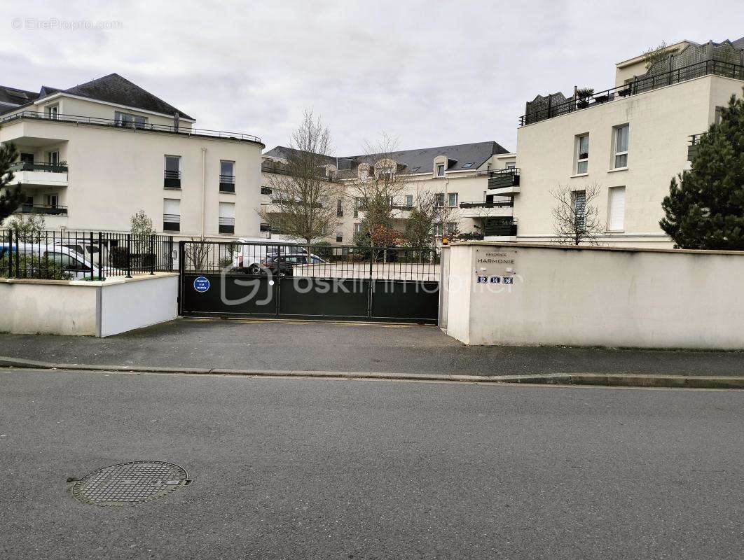 Appartement à SAINT-CYR-SUR-LOIRE