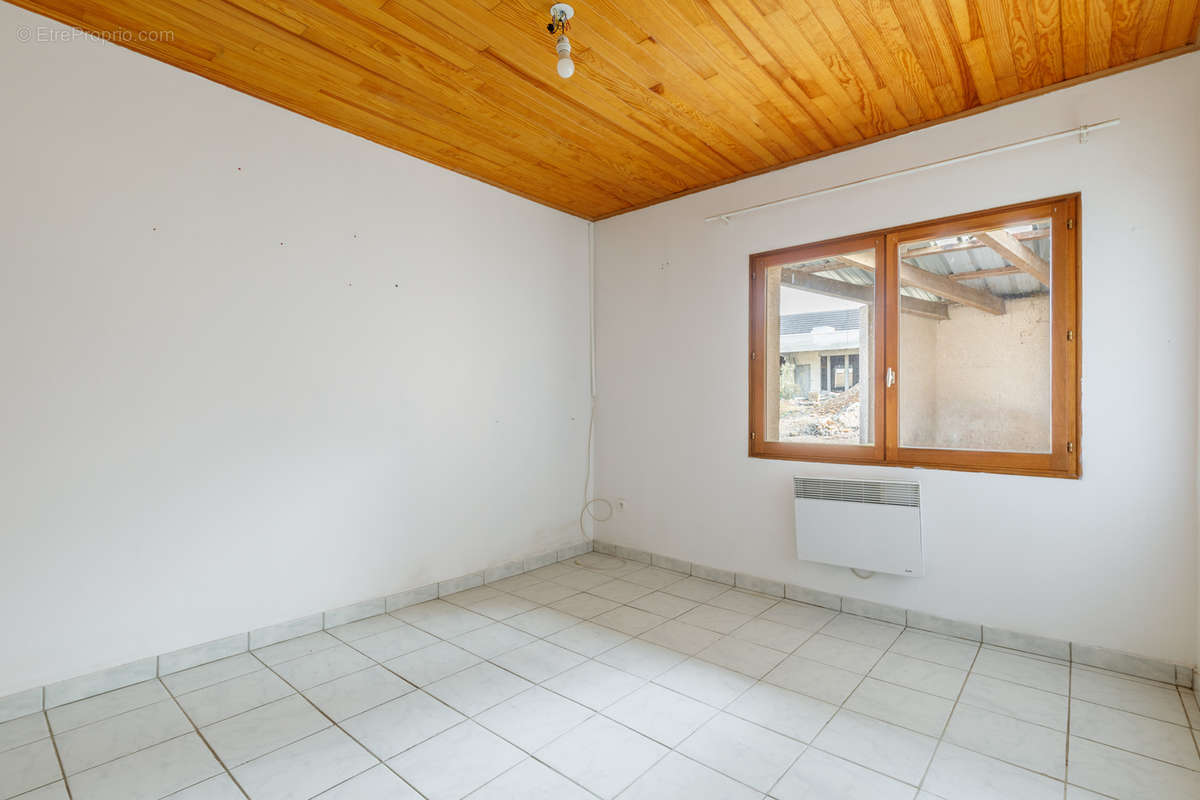 Appartement à JANNEYRIAS