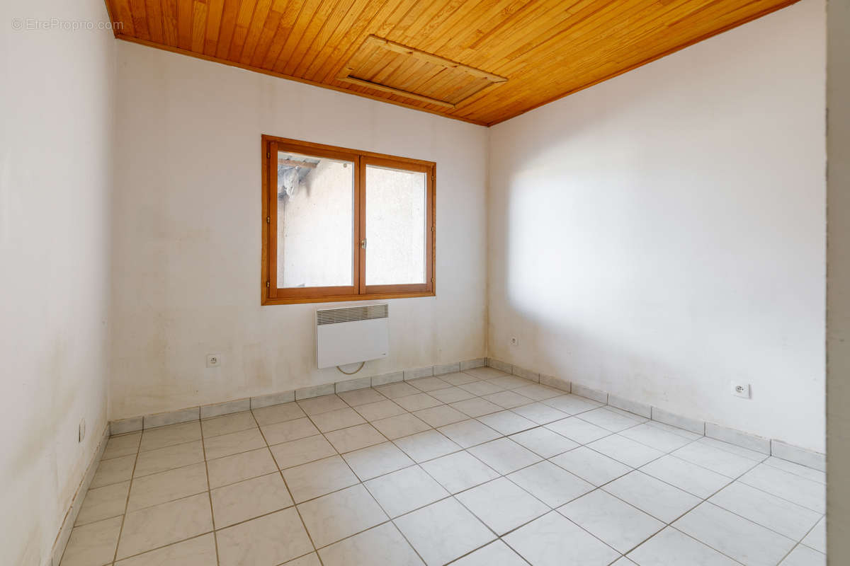 Appartement à JANNEYRIAS