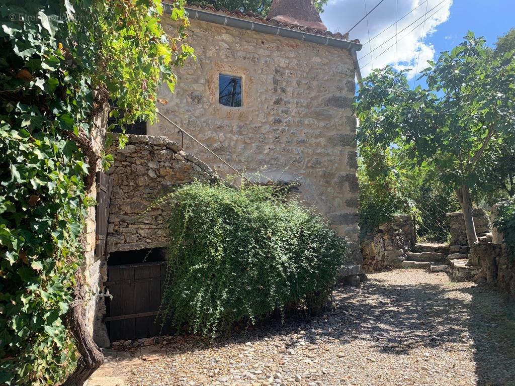 Maison à CAUSSE-DE-LA-SELLE