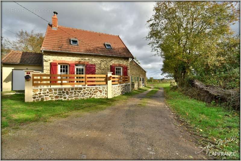 Maison à PREVERANGES