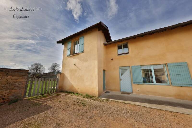 Appartement à CRECHES-SUR-SAONE