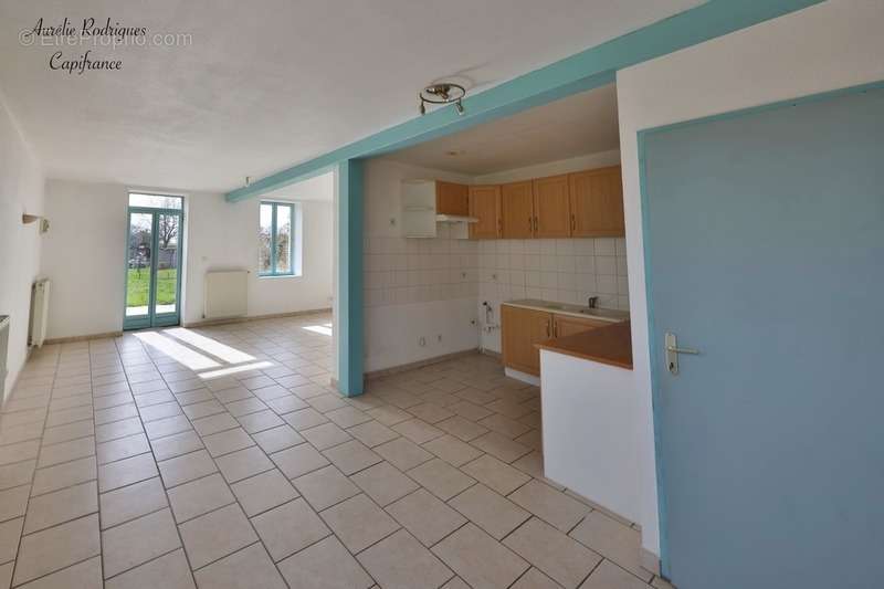 Appartement à CRECHES-SUR-SAONE