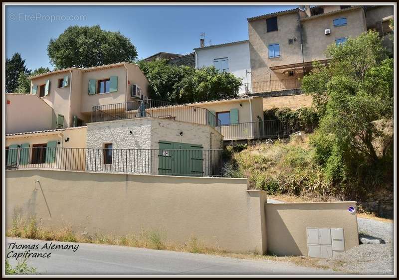 Maison à ESPARRON-DE-VERDON