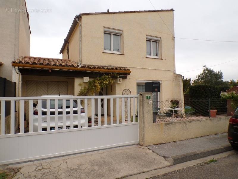 Maison à VILLEMOUSTAUSSOU