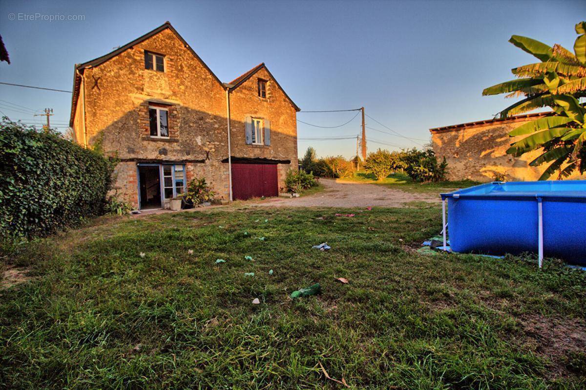 Maison à MORANNES