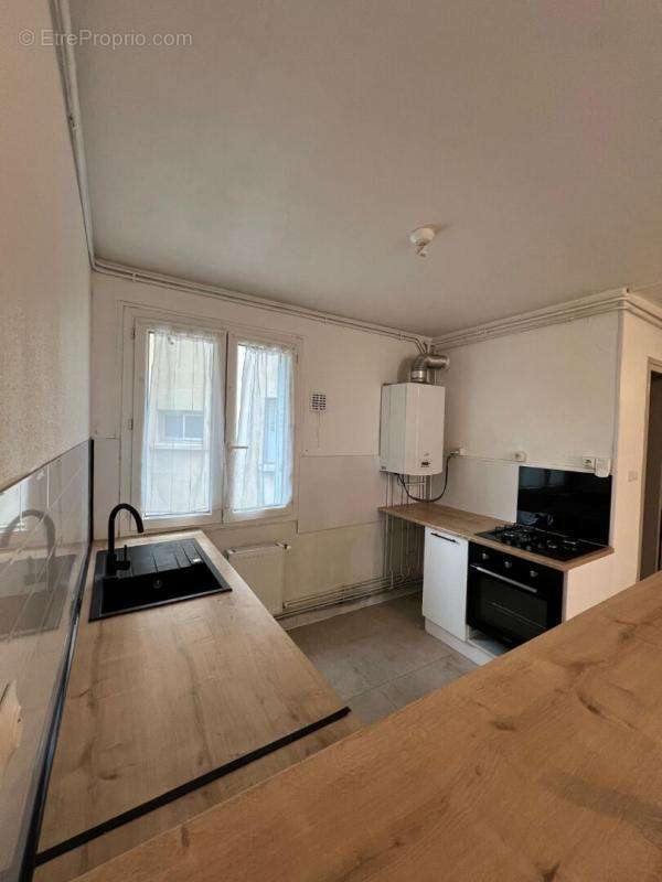 Appartement à BOURG-LES-VALENCE