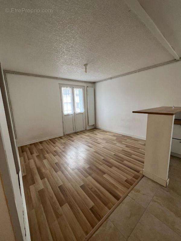 Appartement à BOURG-LES-VALENCE