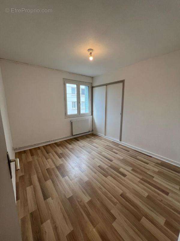 Appartement à BOURG-LES-VALENCE