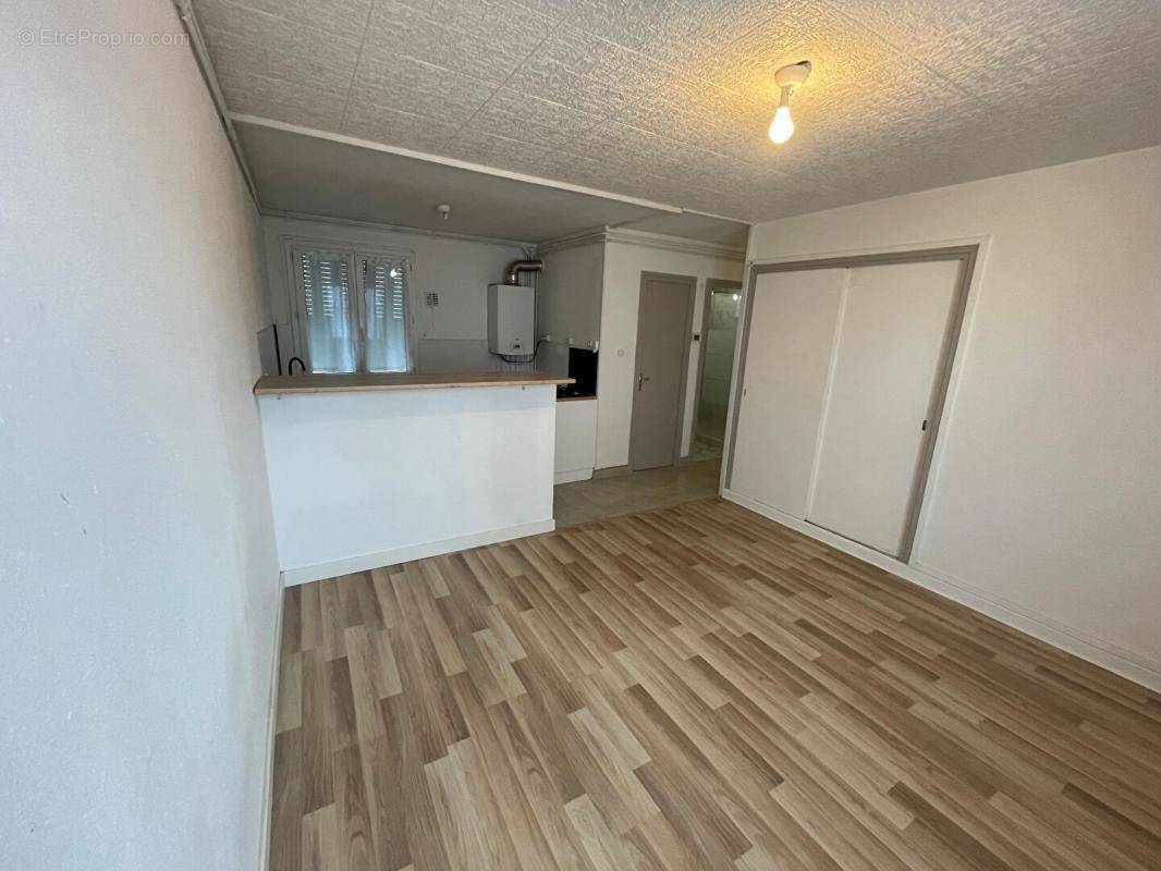 Appartement à BOURG-LES-VALENCE