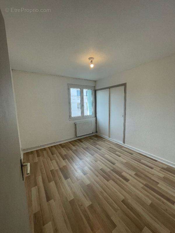 Appartement à BOURG-LES-VALENCE