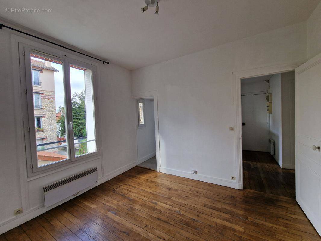 Appartement à ENGHIEN-LES-BAINS