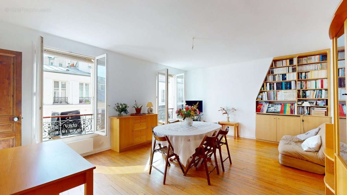 Appartement à PARIS-12E