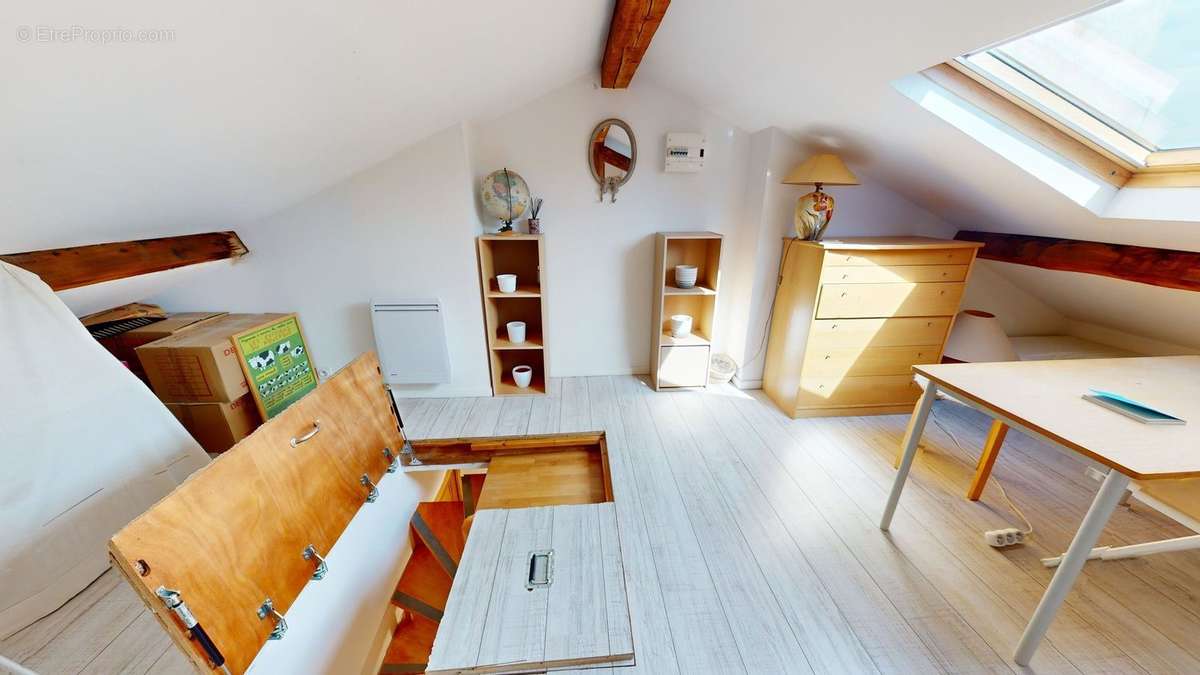 Appartement à PARIS-12E