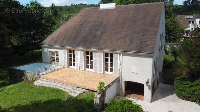 Maison à MARCOUSSIS