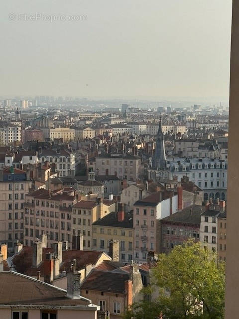 Appartement à LYON-1E