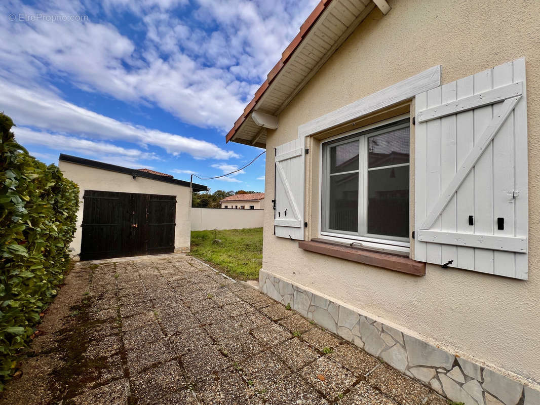 Maison à VILLENEUVE-TOLOSANE