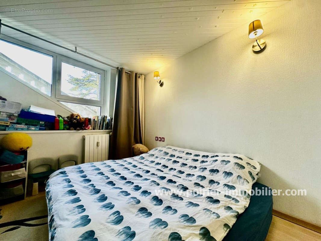 Appartement à EVIAN-LES-BAINS