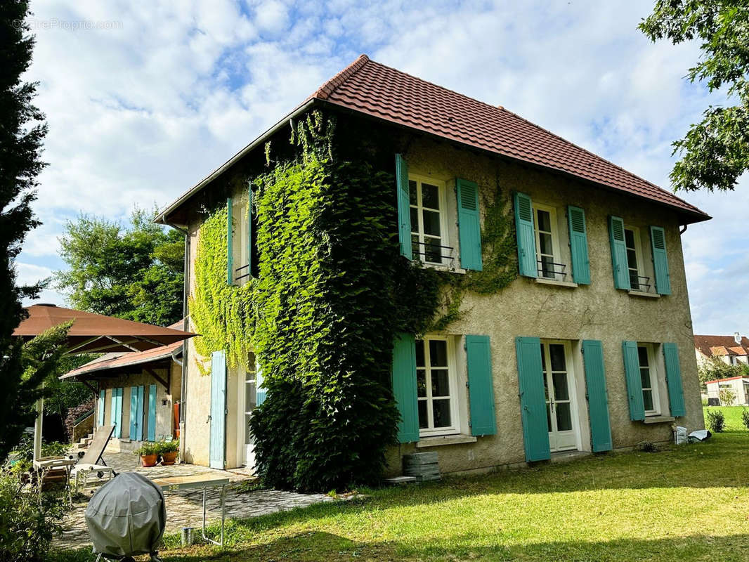 Maison à VENDAT