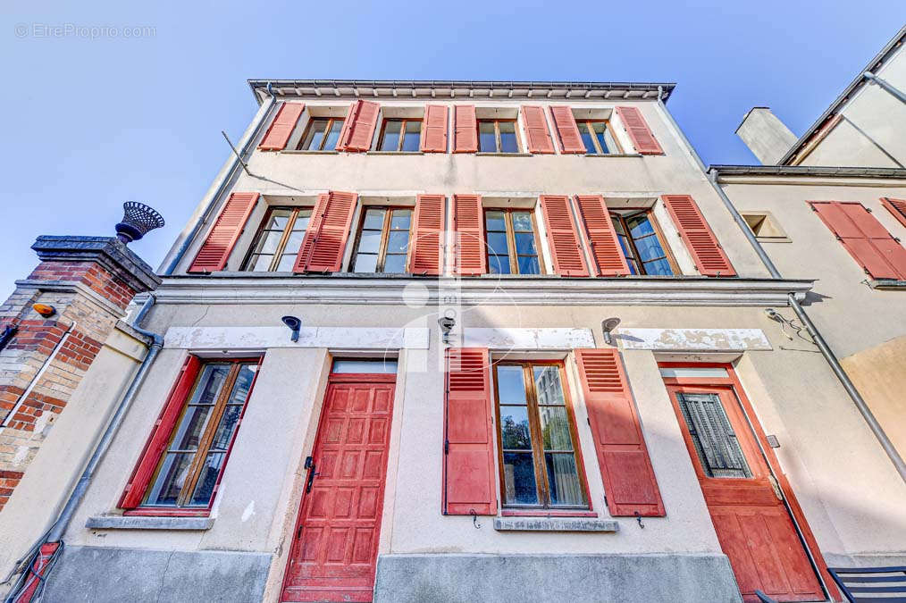 Appartement à FONTAINEBLEAU