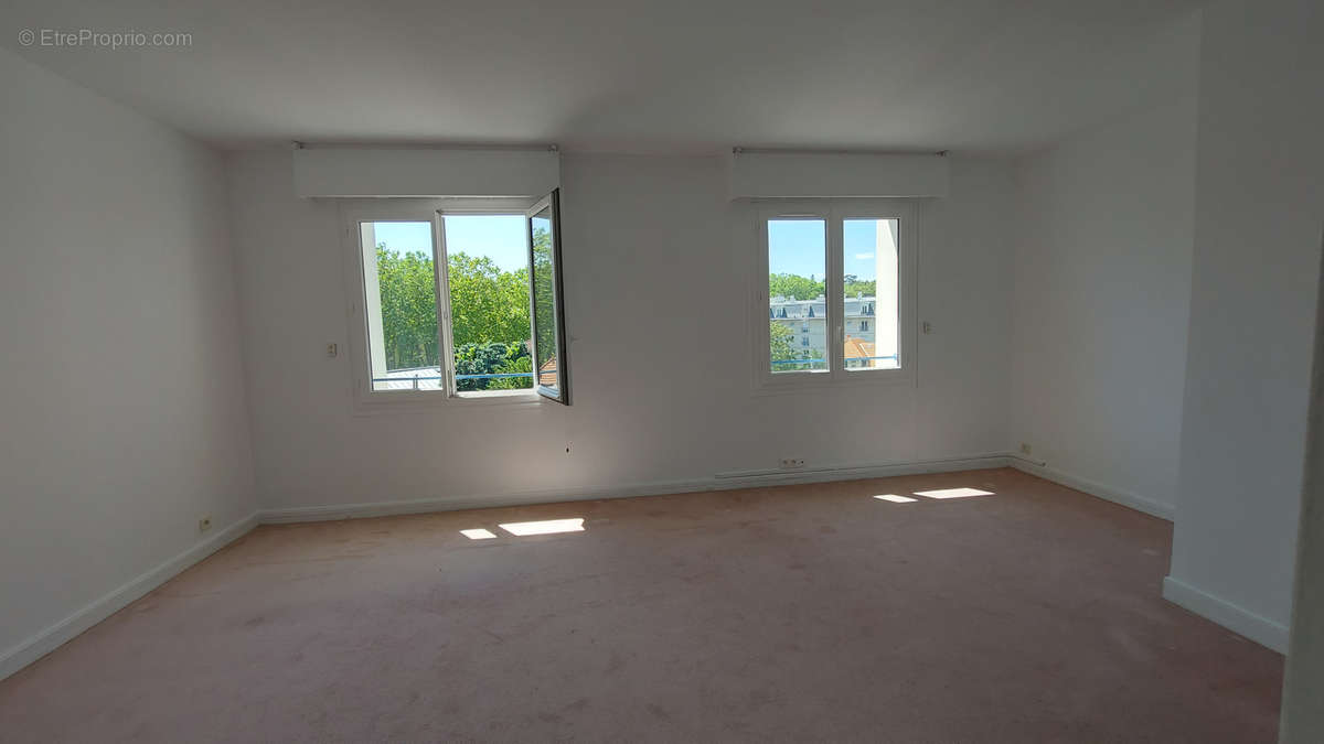 Appartement à VERSAILLES