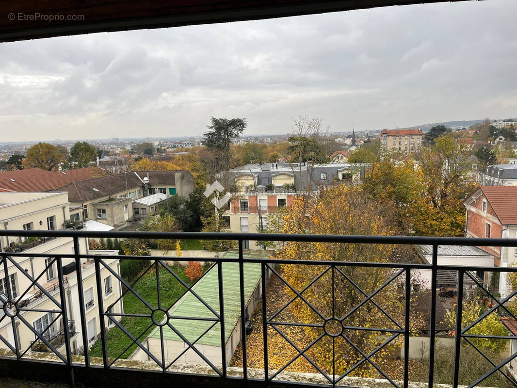 Appartement à LE RAINCY