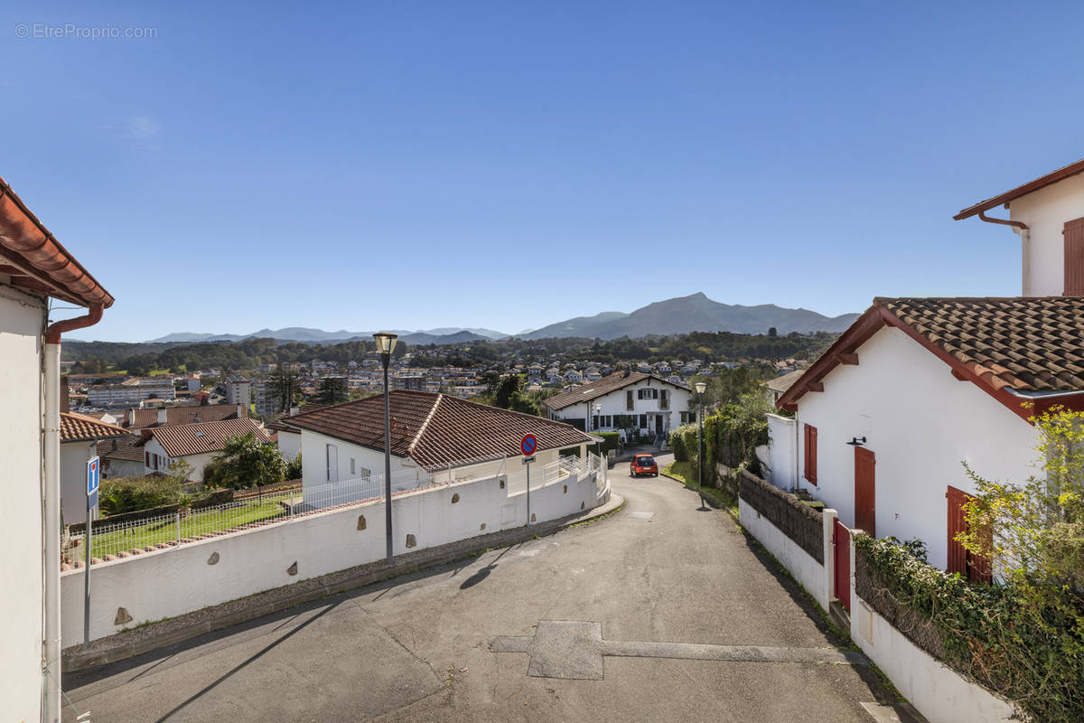 Appartement à CIBOURE