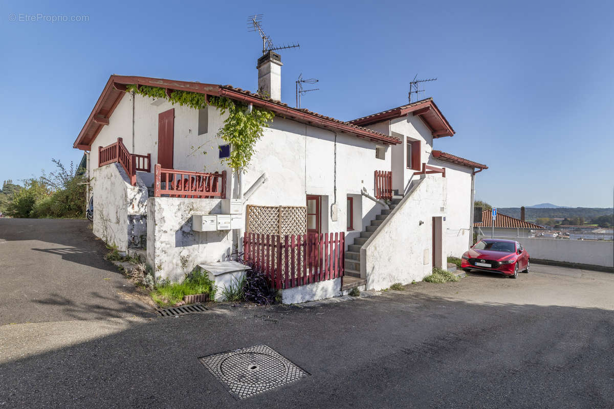 Appartement à CIBOURE