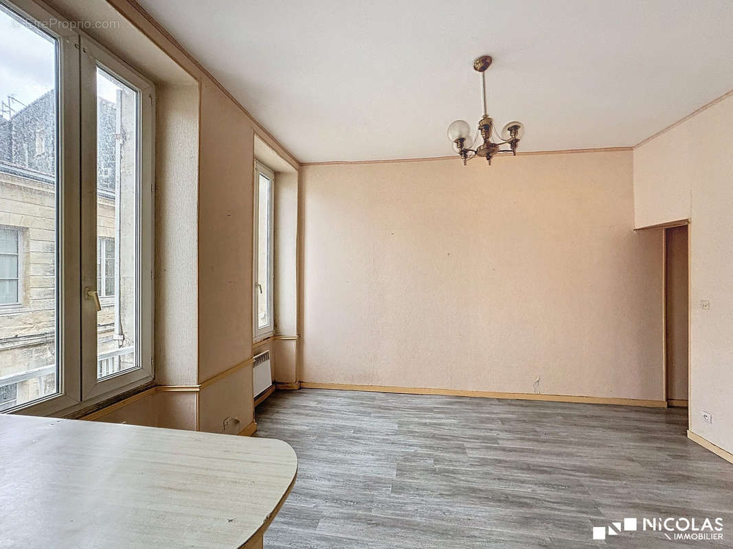 Appartement à BORDEAUX