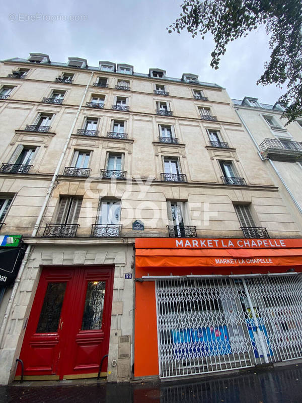 Appartement à PARIS-18E