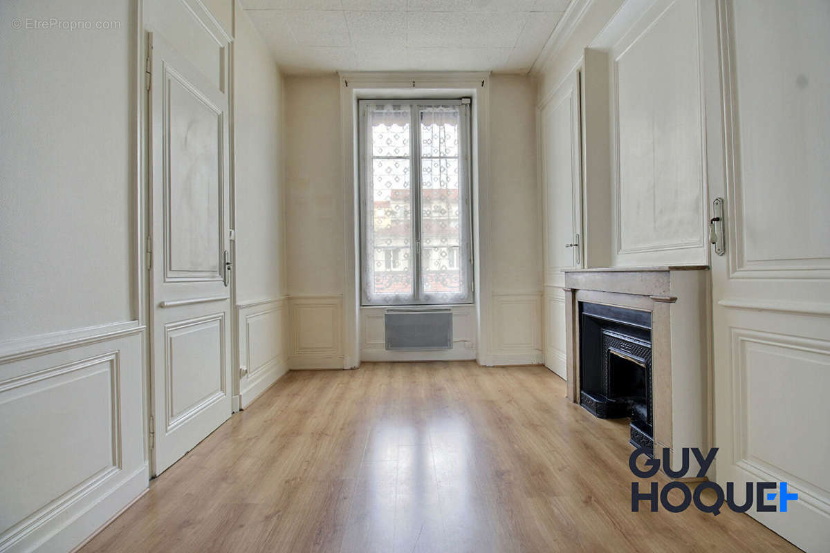 Appartement à LYON-6E