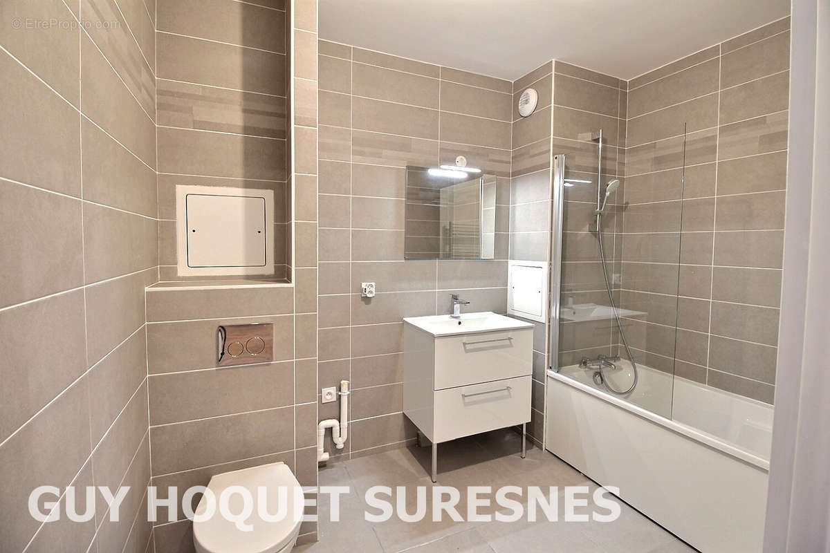 Appartement à SURESNES